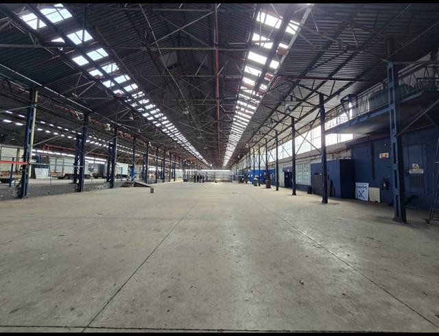 14,150M² FACTORY TO LET IN TUNNEY